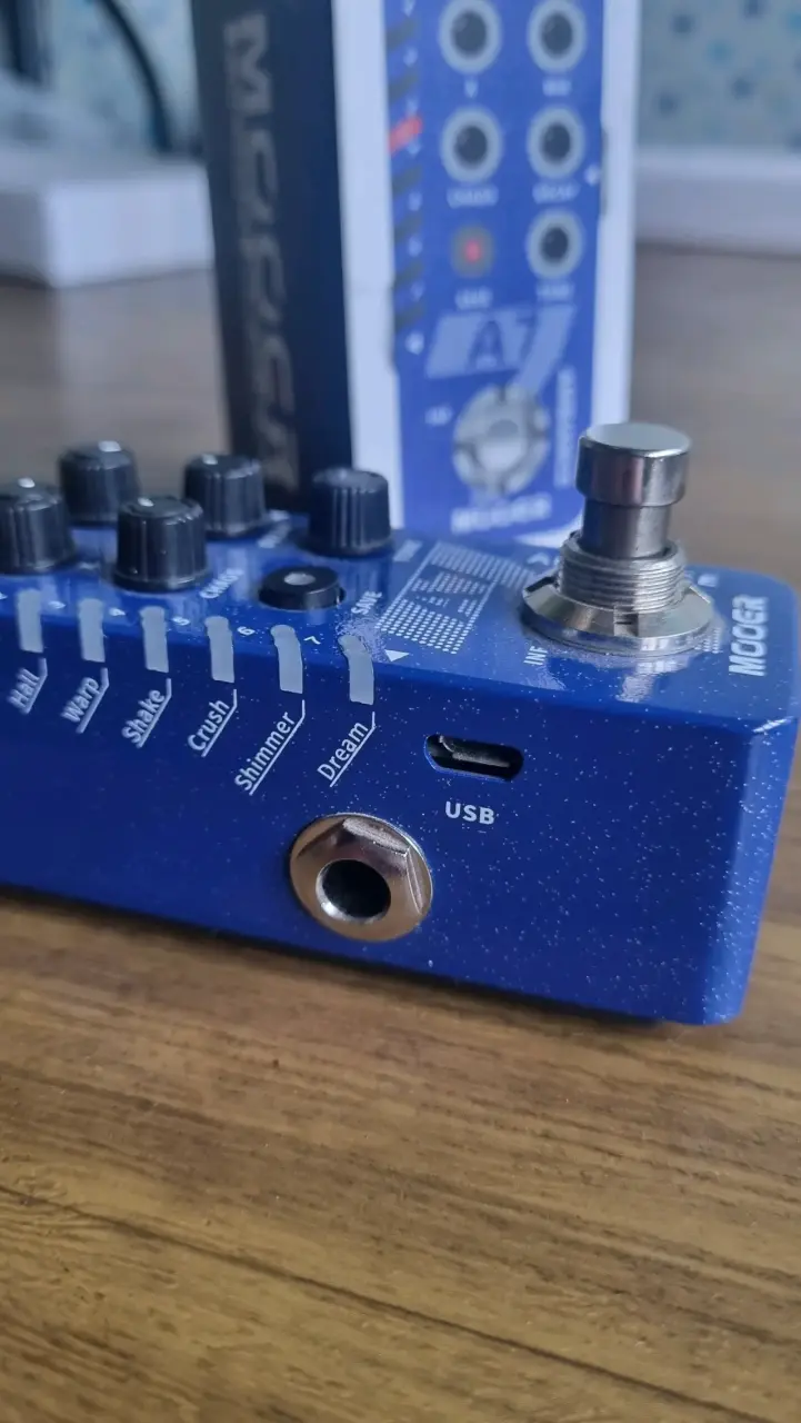 Pedal Reverb Mooer A7 - miniatura 4