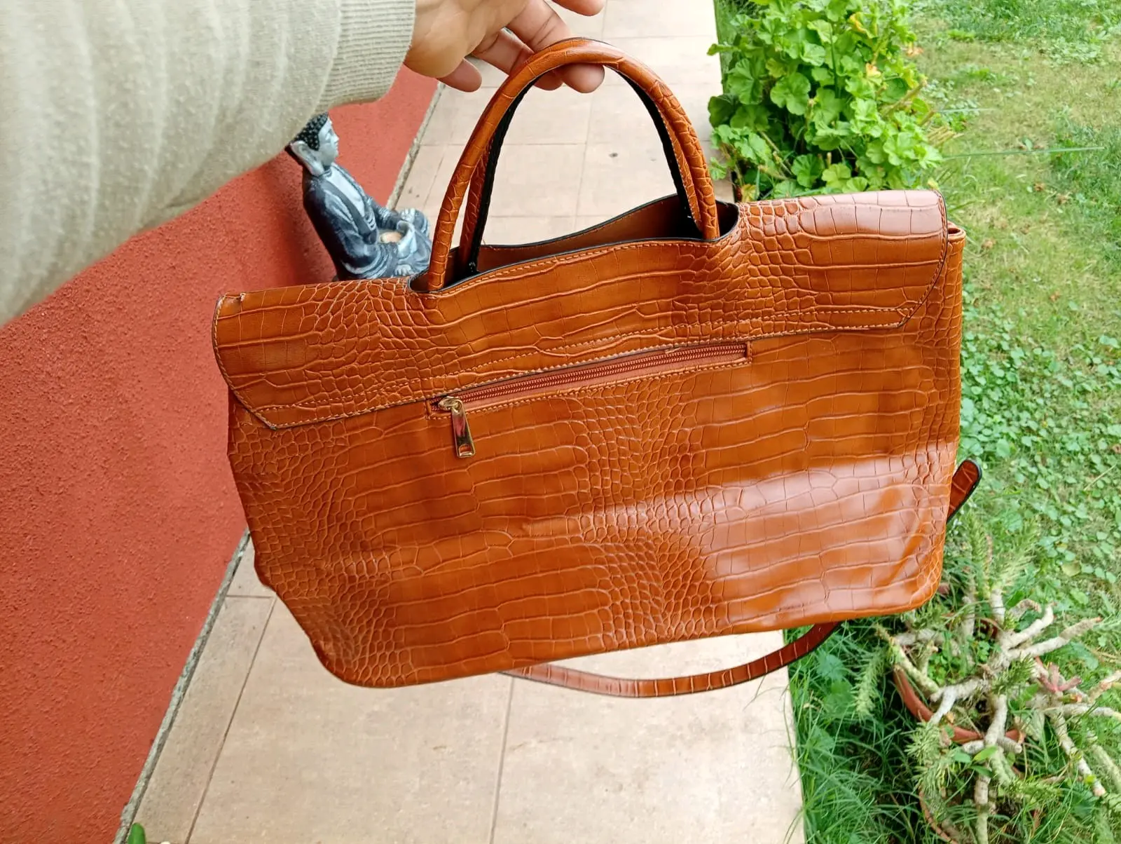 Cartera de cuero estilo croco marrón - miniatura 1