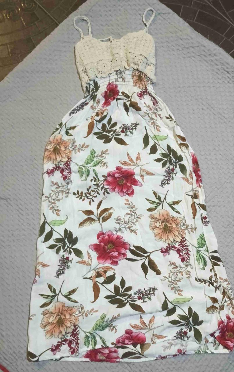 Vestido largo con estampado floral