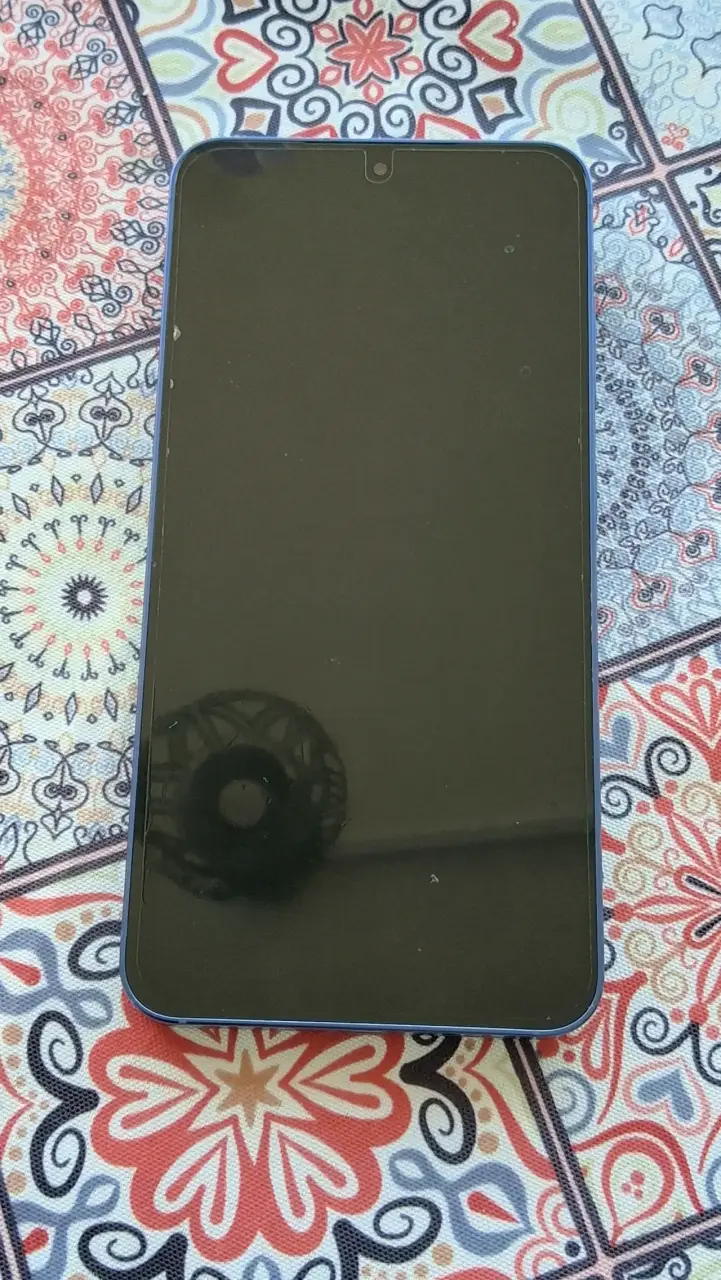 Teléfono samsung s25 de 128 gb en perfecto estado - miniatura 1