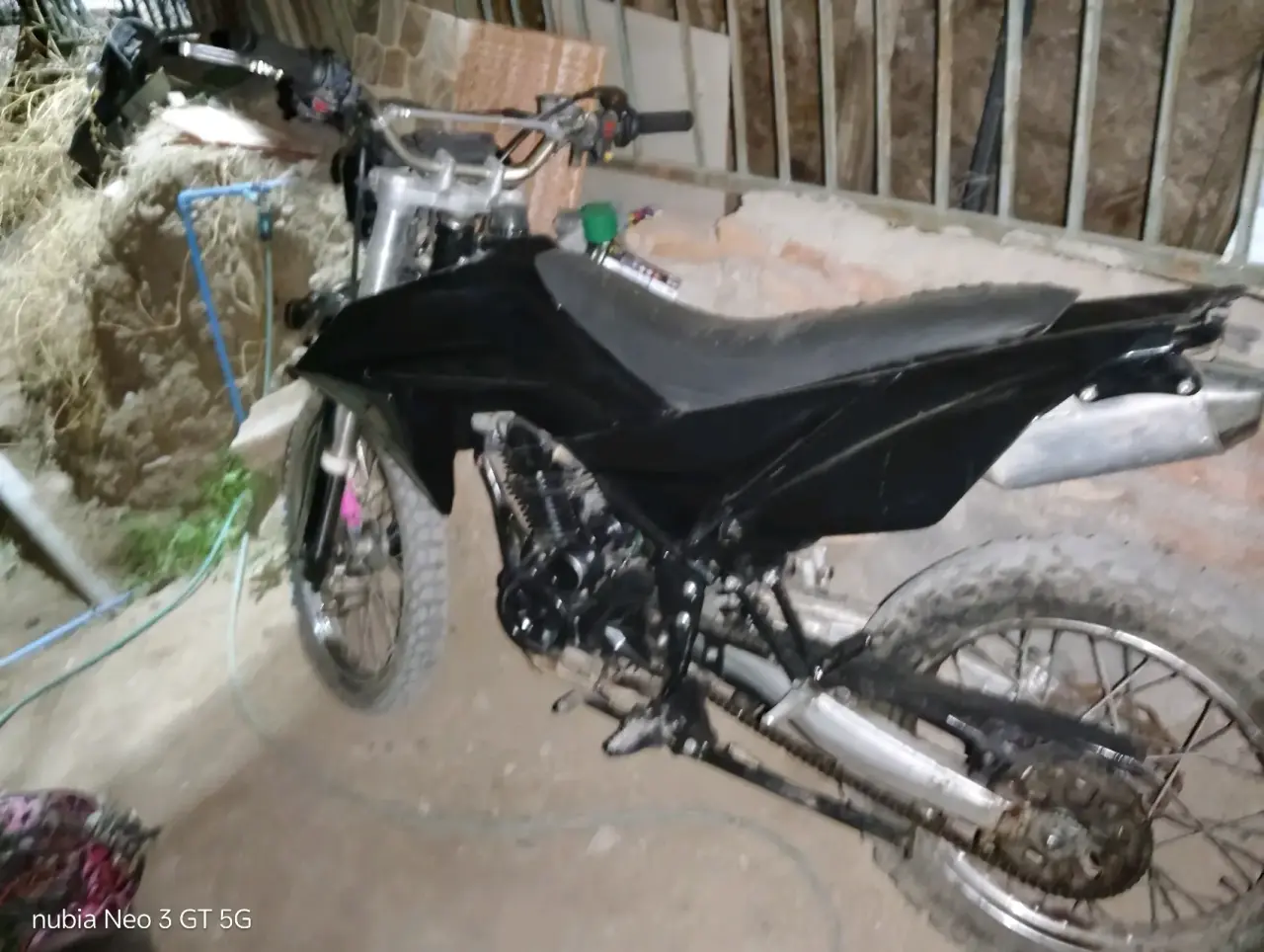 Moto para  cerro para reparar - miniatura 1
