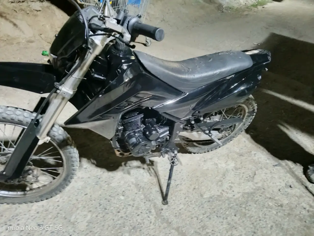 Moto para  cerro para reparar - miniatura 3