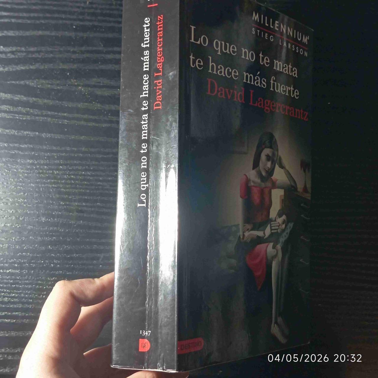 Libro "Lo que no te mata te hace más fuerte" - miniatura 2