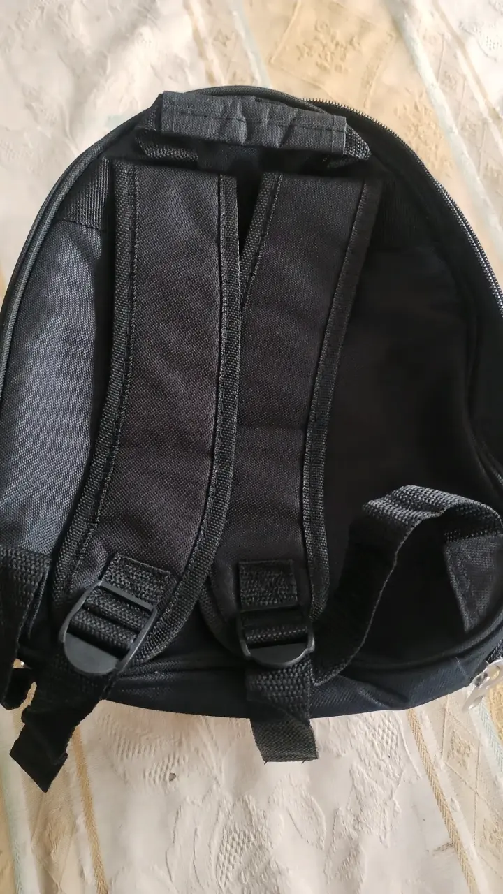 Mochila infantil nueva - miniatura 3