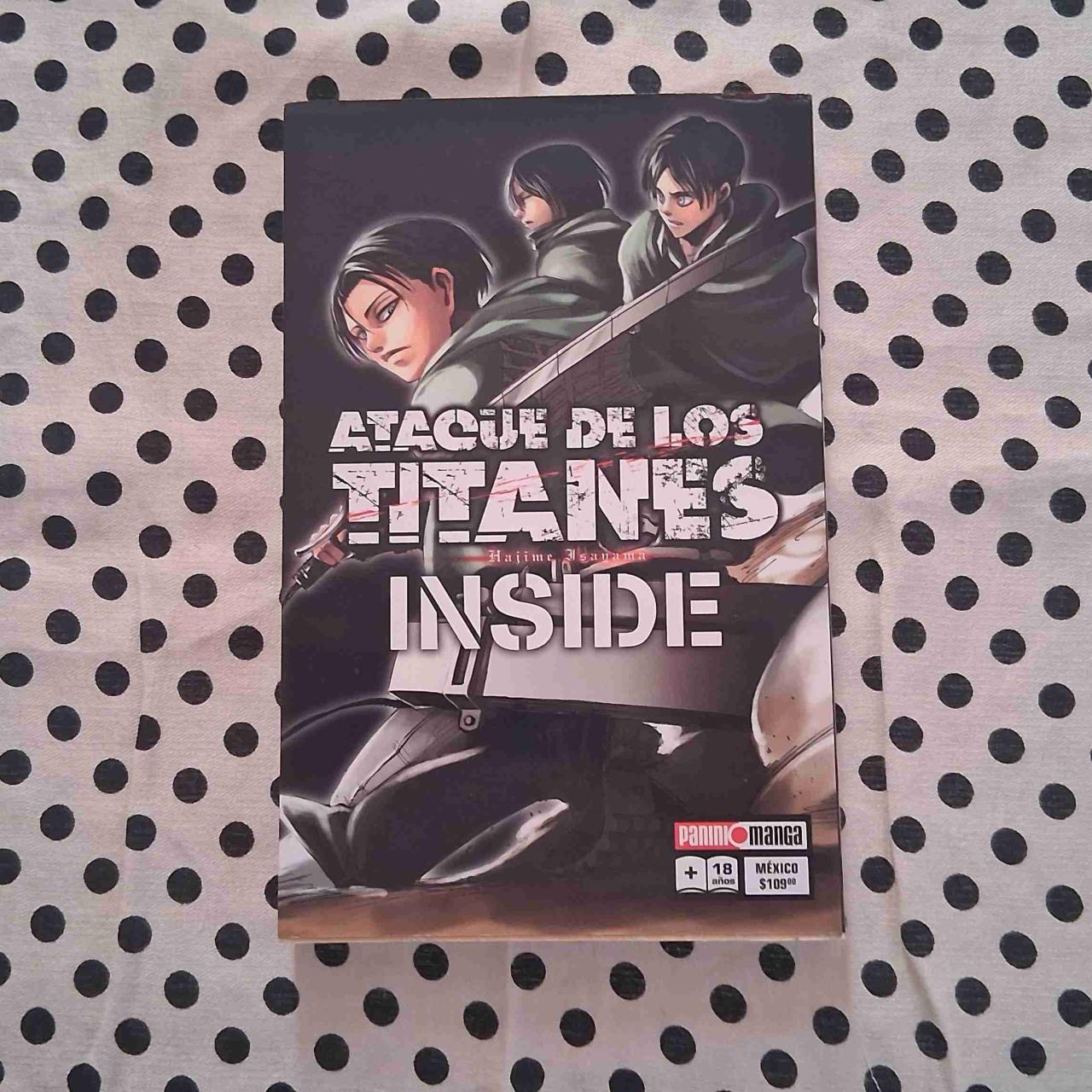 Libro Ataque de los Titanes INSIDE - miniatura 1