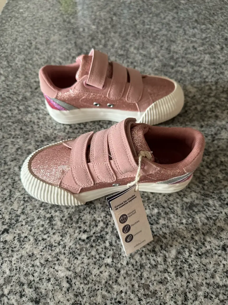 Zapatillas rosa brillantes para niña - miniatura 2