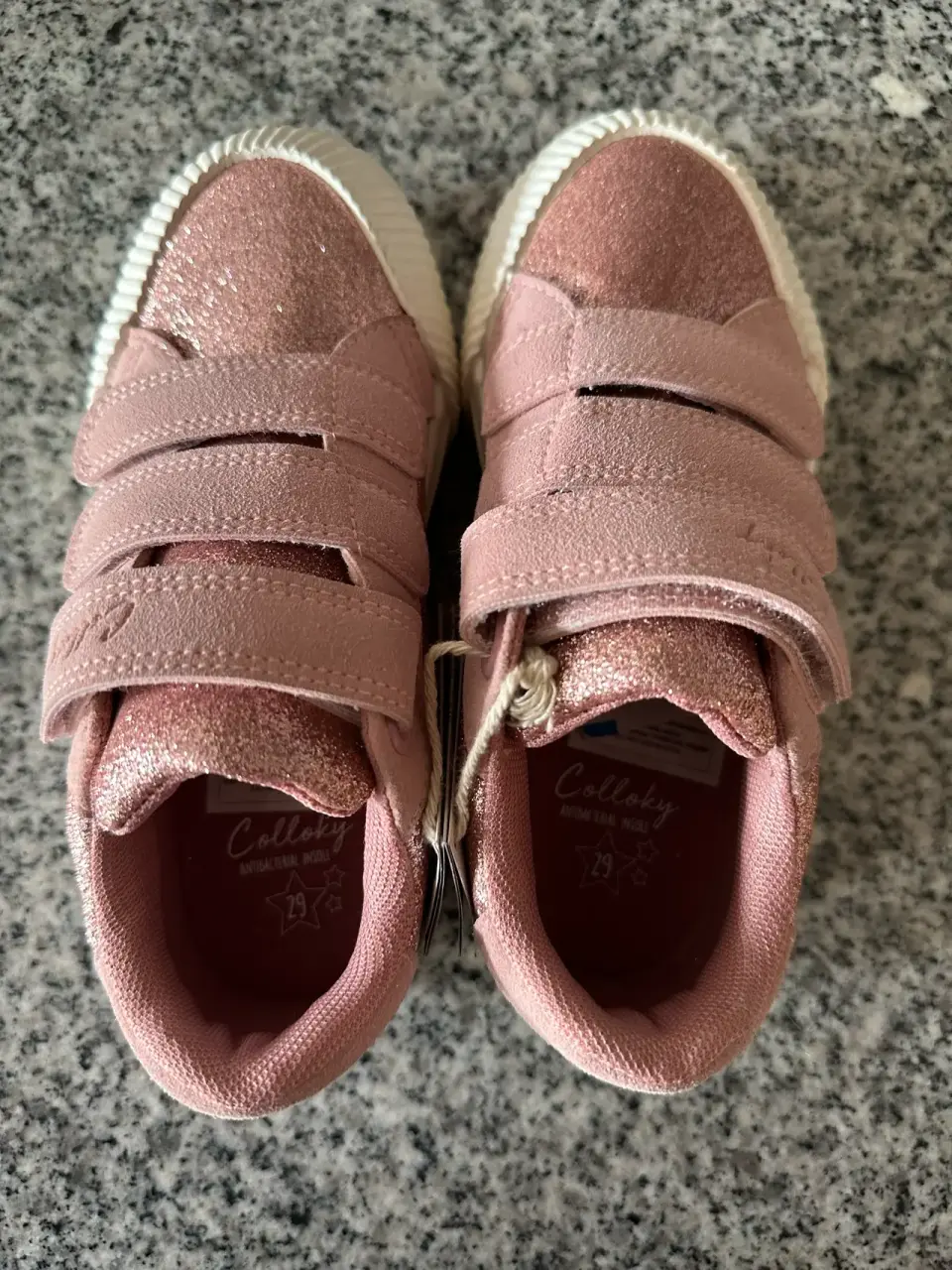 Zapatillas rosa brillantes para niña - miniatura 4