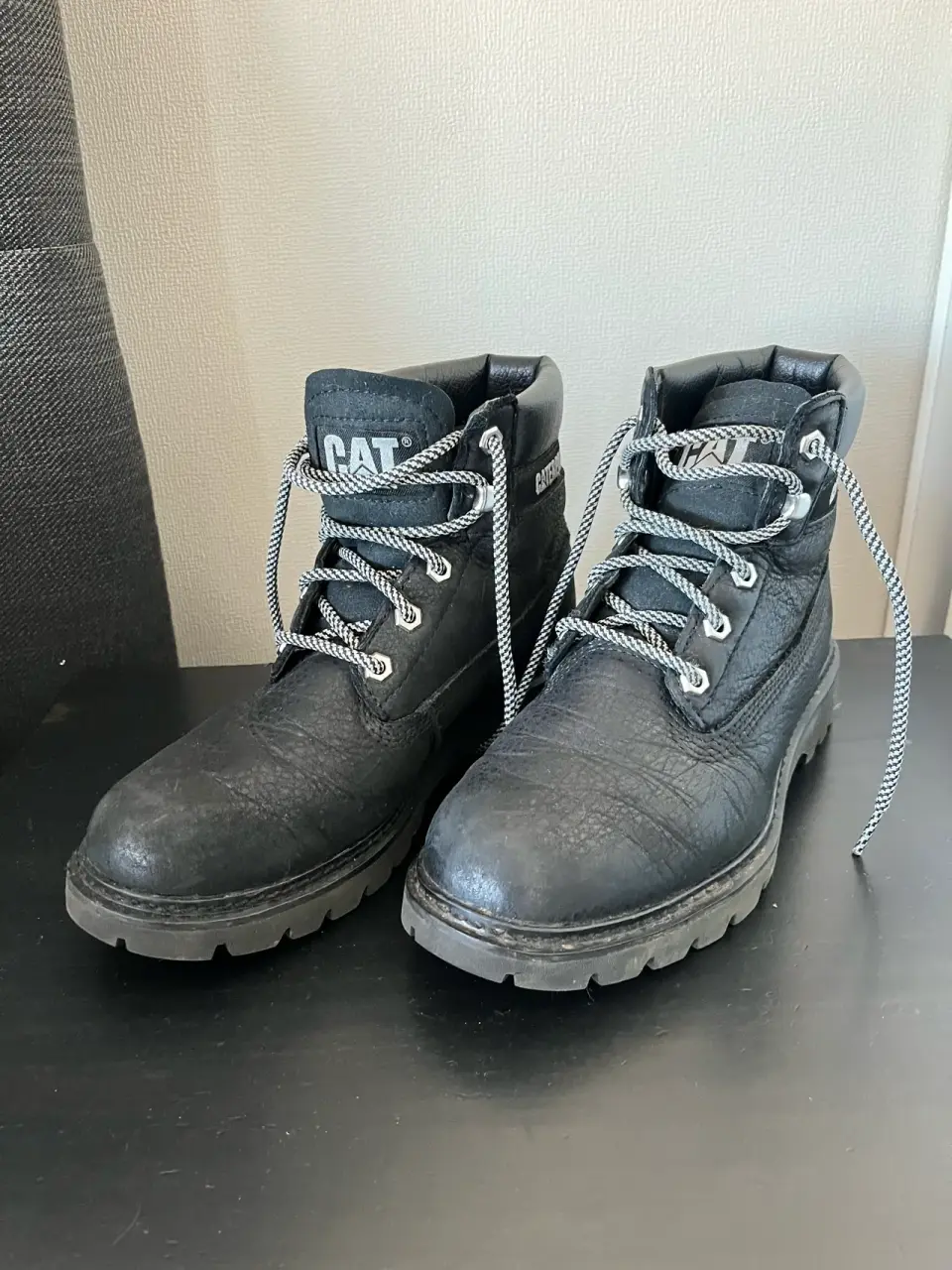 Botas negras Cat con cordones - miniatura 3