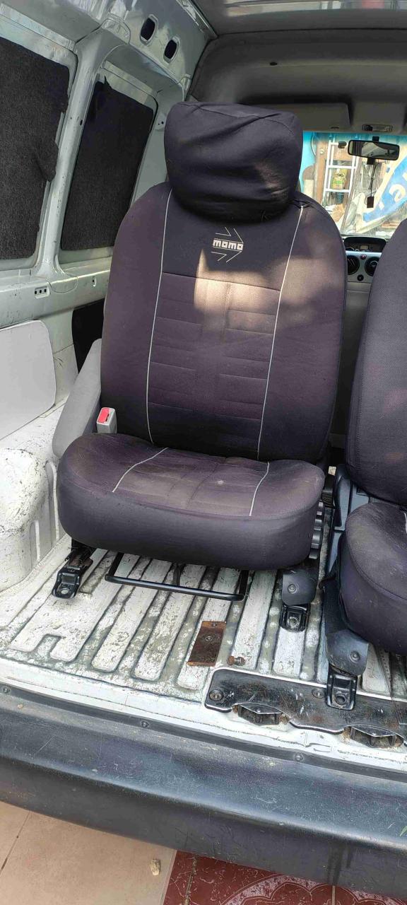 Asiento de auto Momo negro - miniatura 2