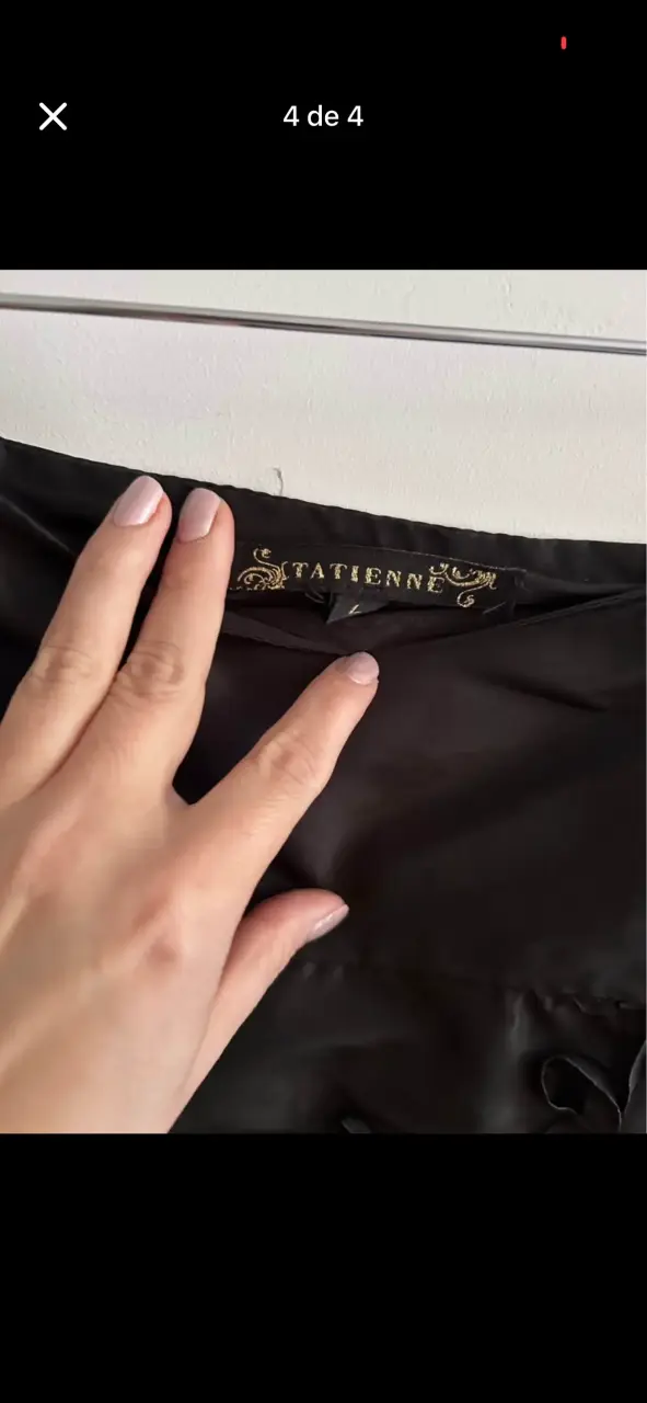 Falda fiesta  negra con detalles bordados - miniatura 4