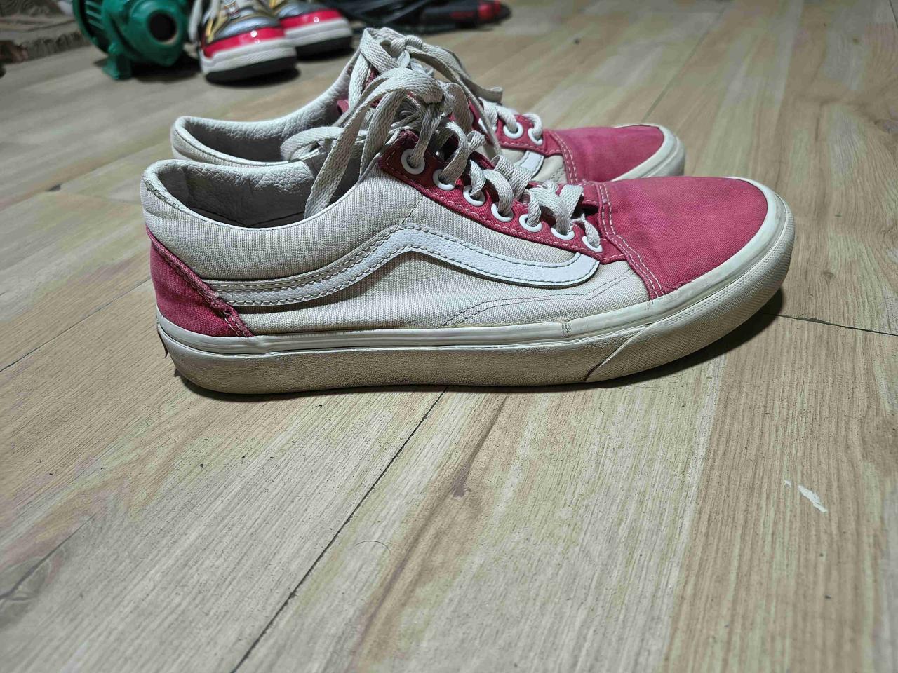 Zapatillas Vans deportivas rosadas y blancas - miniatura 3