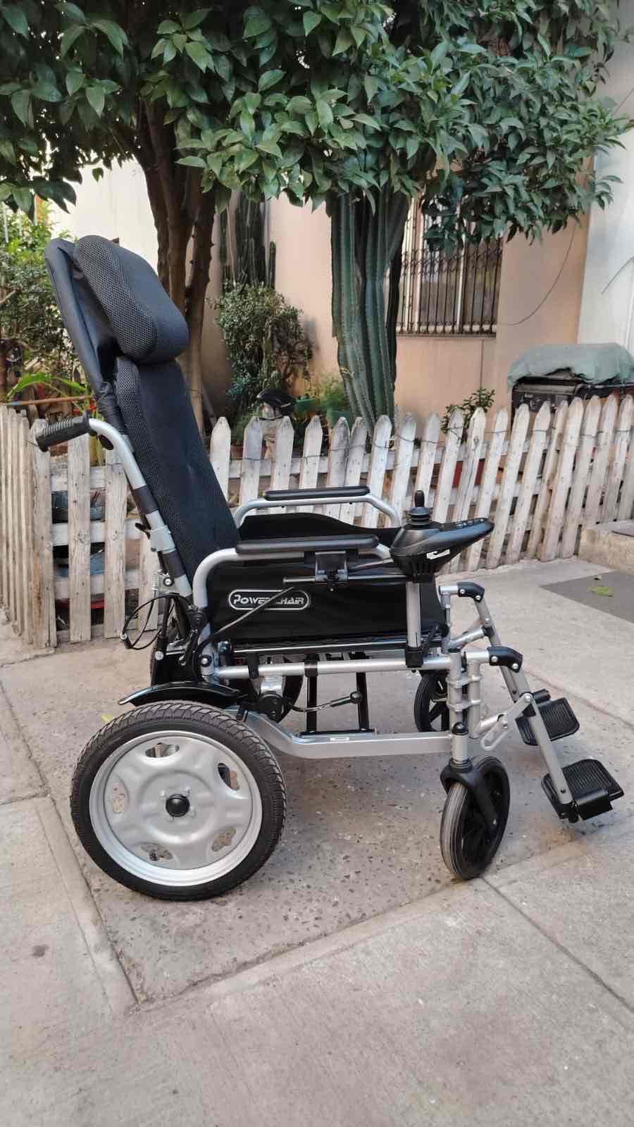 Silla de ruedas eléctrica negra - miniatura 5