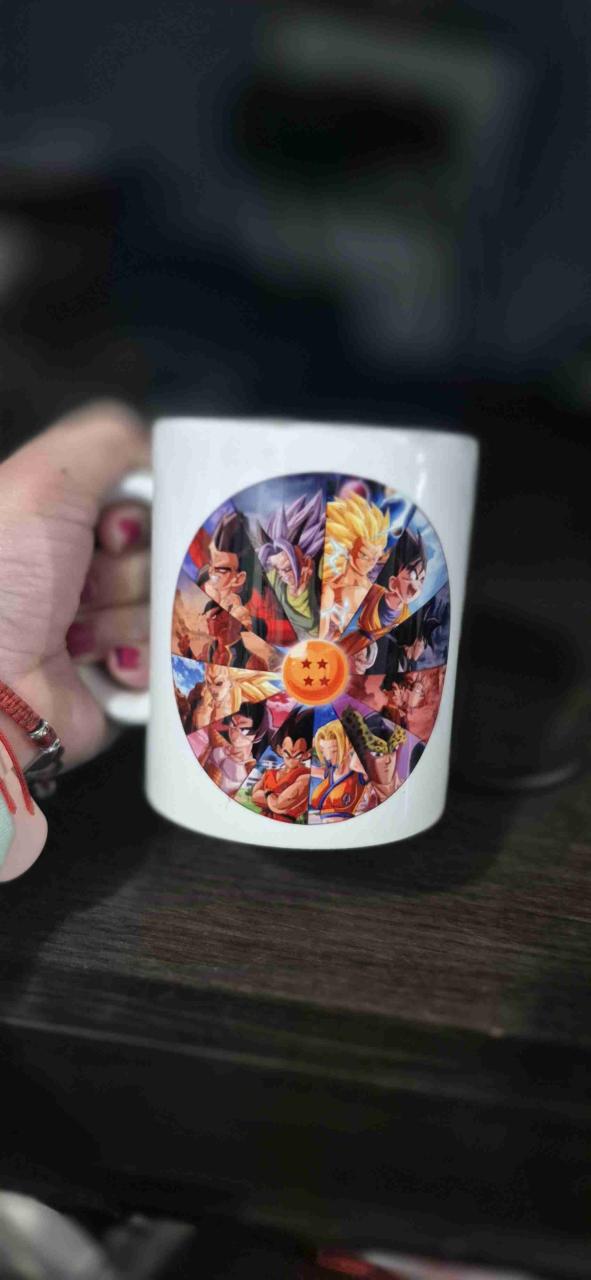 Taza con diseño de anime - miniatura 2