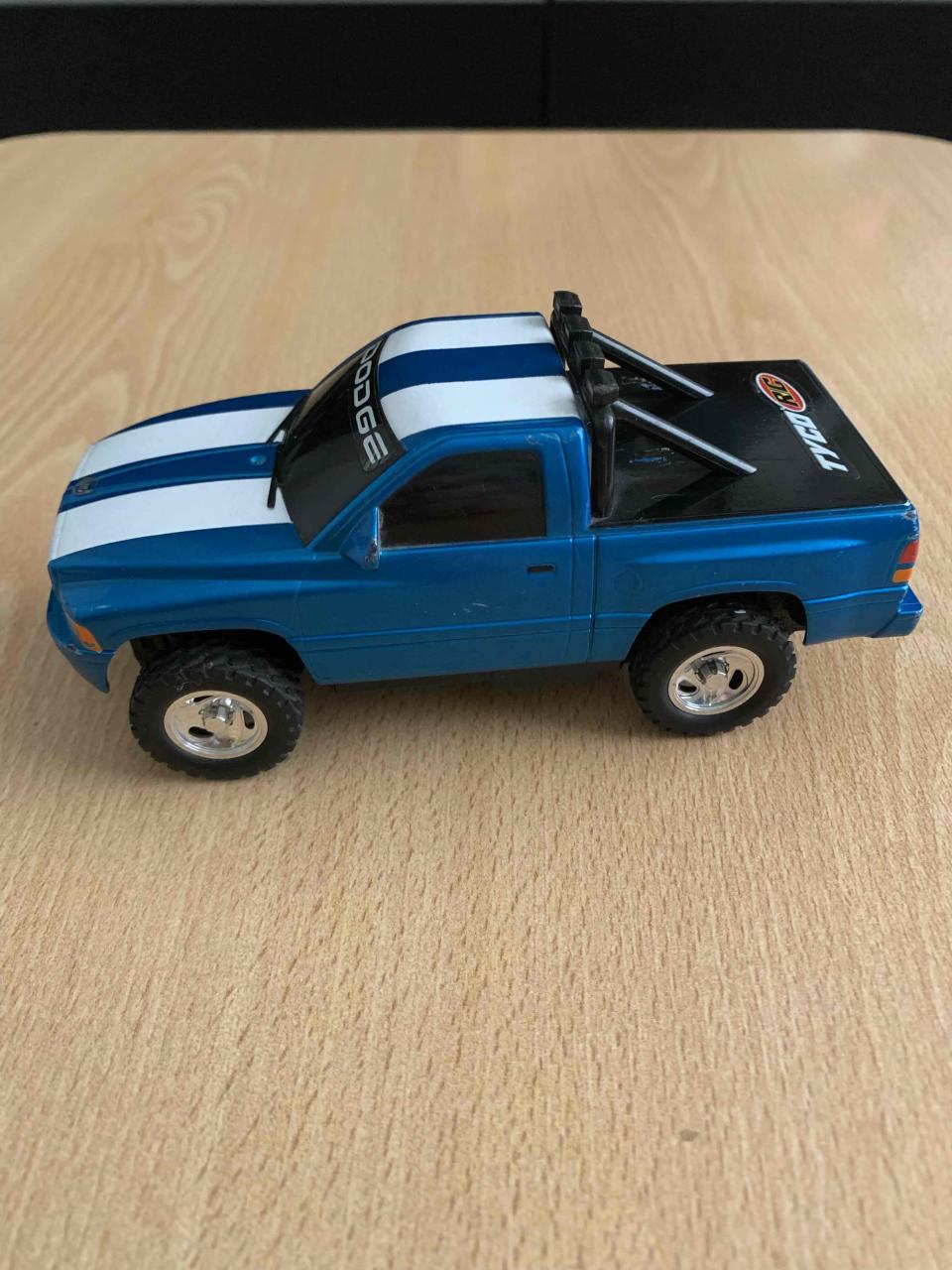 Camioneta radio controlada Tyco Hot wheels (1999) - miniatura 1