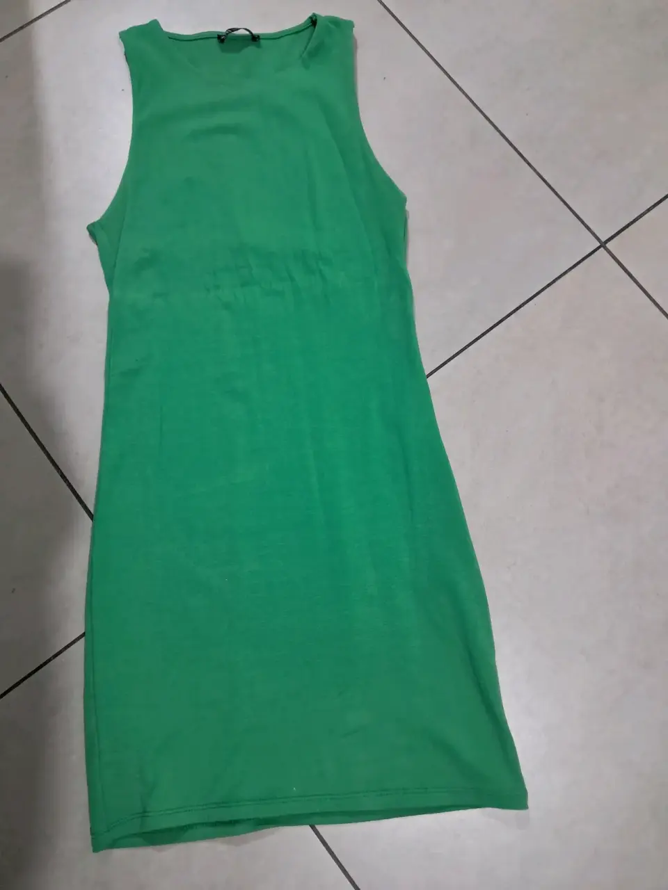 Vestido verde Zara para mujer - miniatura 2
