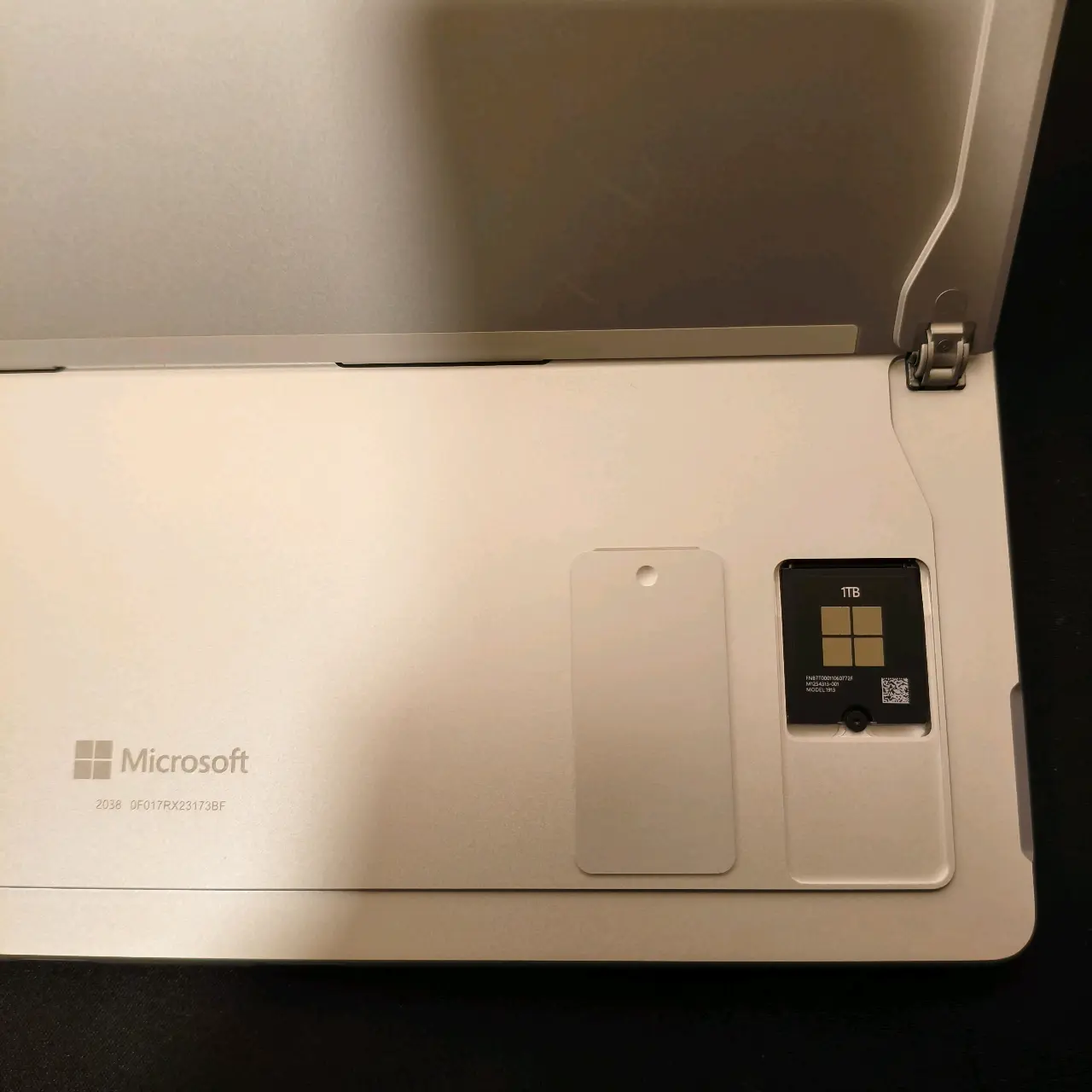 Surface Pro 9 i7 - 32Gb Ram/1Tb - Teclado y Lapiz - miniatura 3