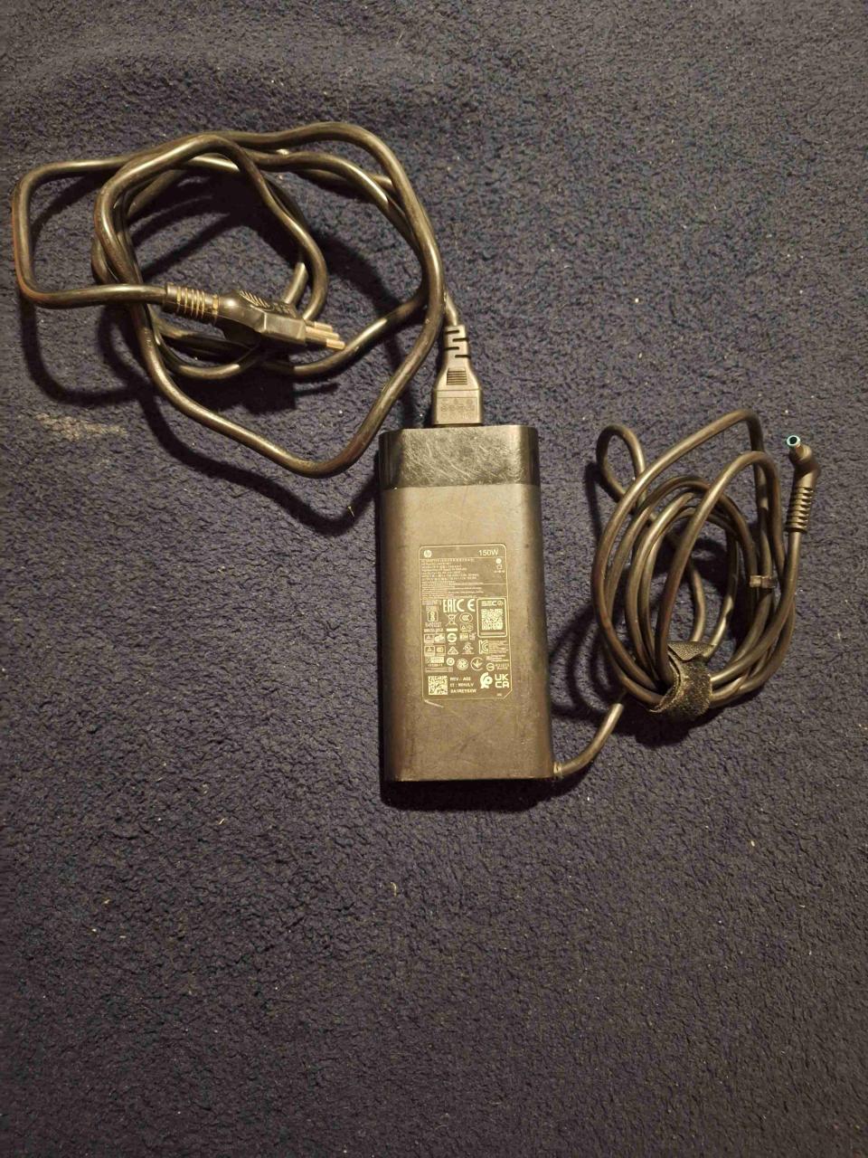 CARGADOR PARA NOTEBOOK HP DE 150W - miniatura 3