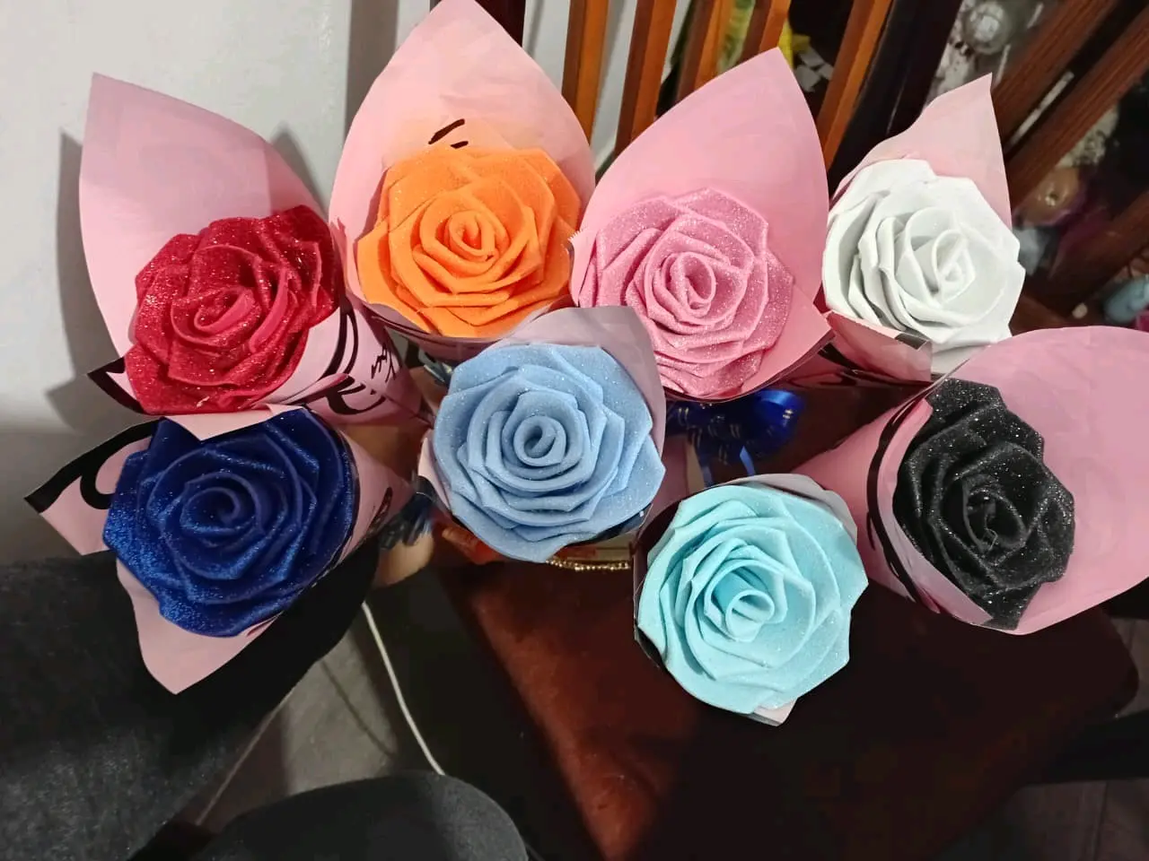 Ramos de flores de cinta y foamy - miniatura 1