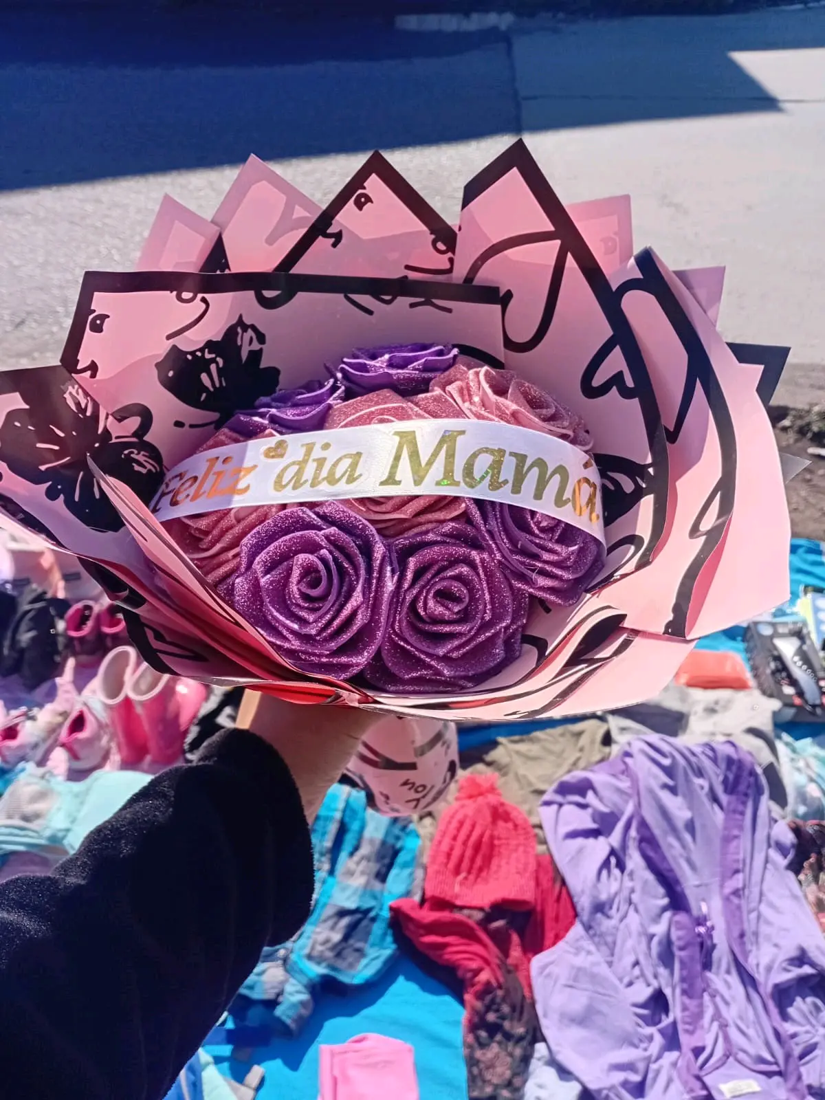 Ramos de flores de cinta y foamy - miniatura 2