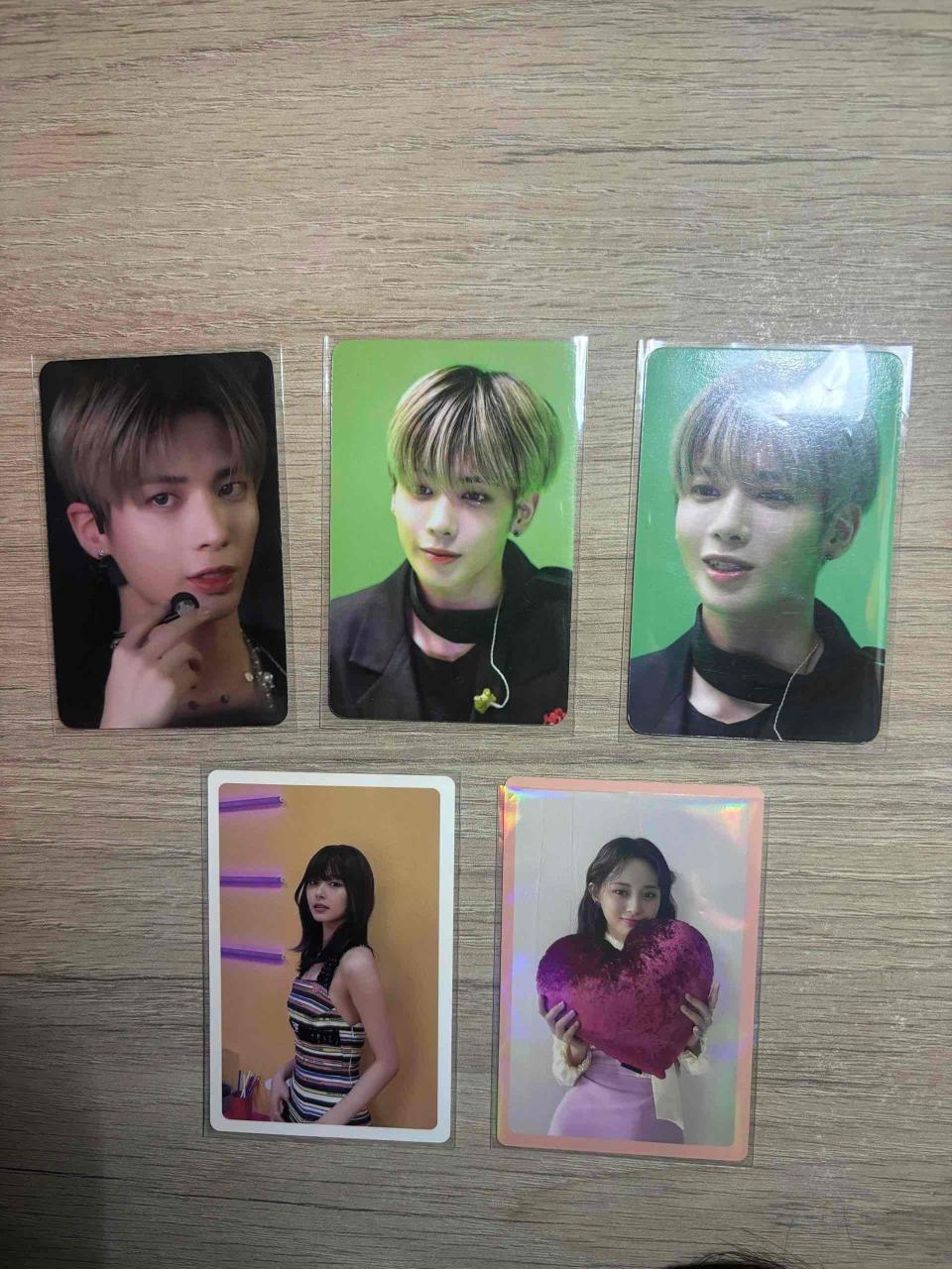 Photocards TXT y TWICE - miniatura 1
