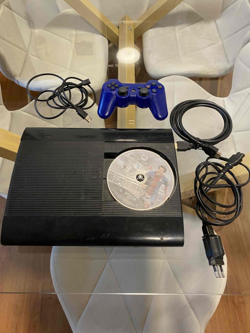 Consola PlayStation 3 con 2  controles - miniatura 5