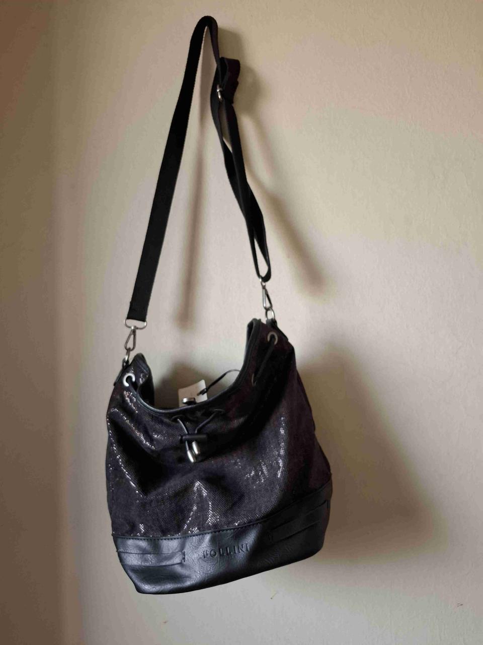 Bolso morado con texturas - miniatura 3