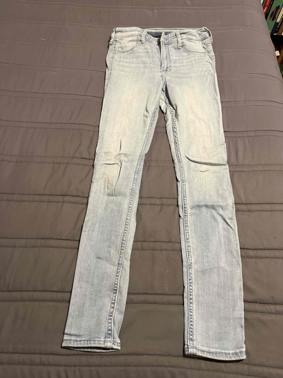 Jeans celestes mujer