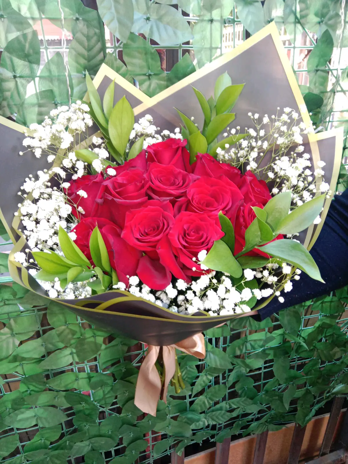 Ramo de rosas multicolor - miniatura 2