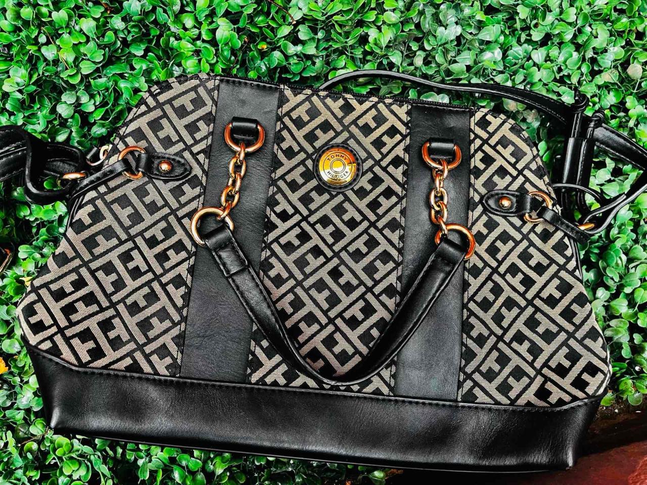 Set de carteras Roxy y negra - miniatura 6