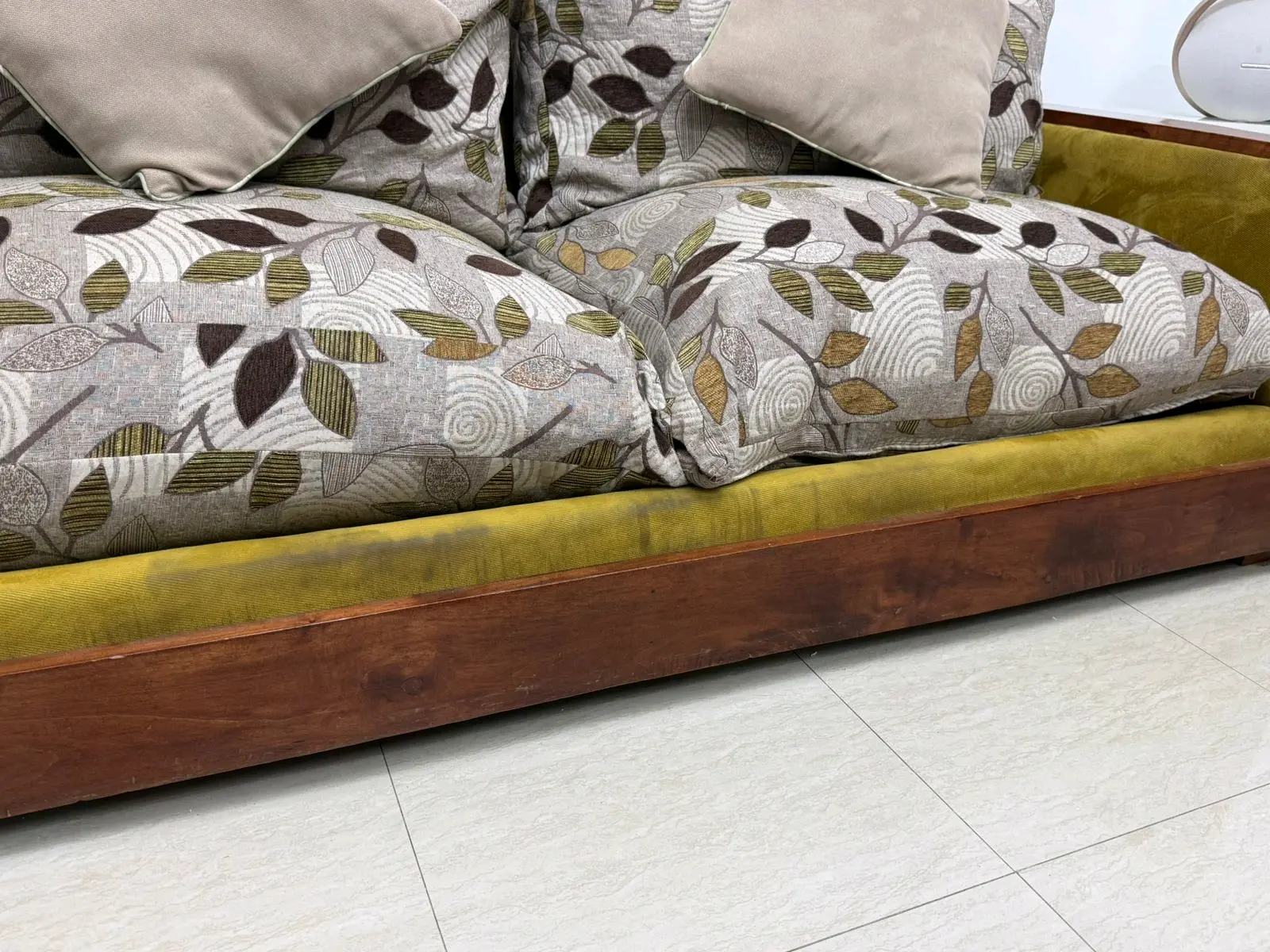 Set de sofá mas poltronas en madera nativa - miniatura 4