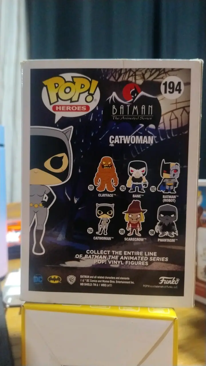 Figura Funko Pop Catwoman - miniatura 2