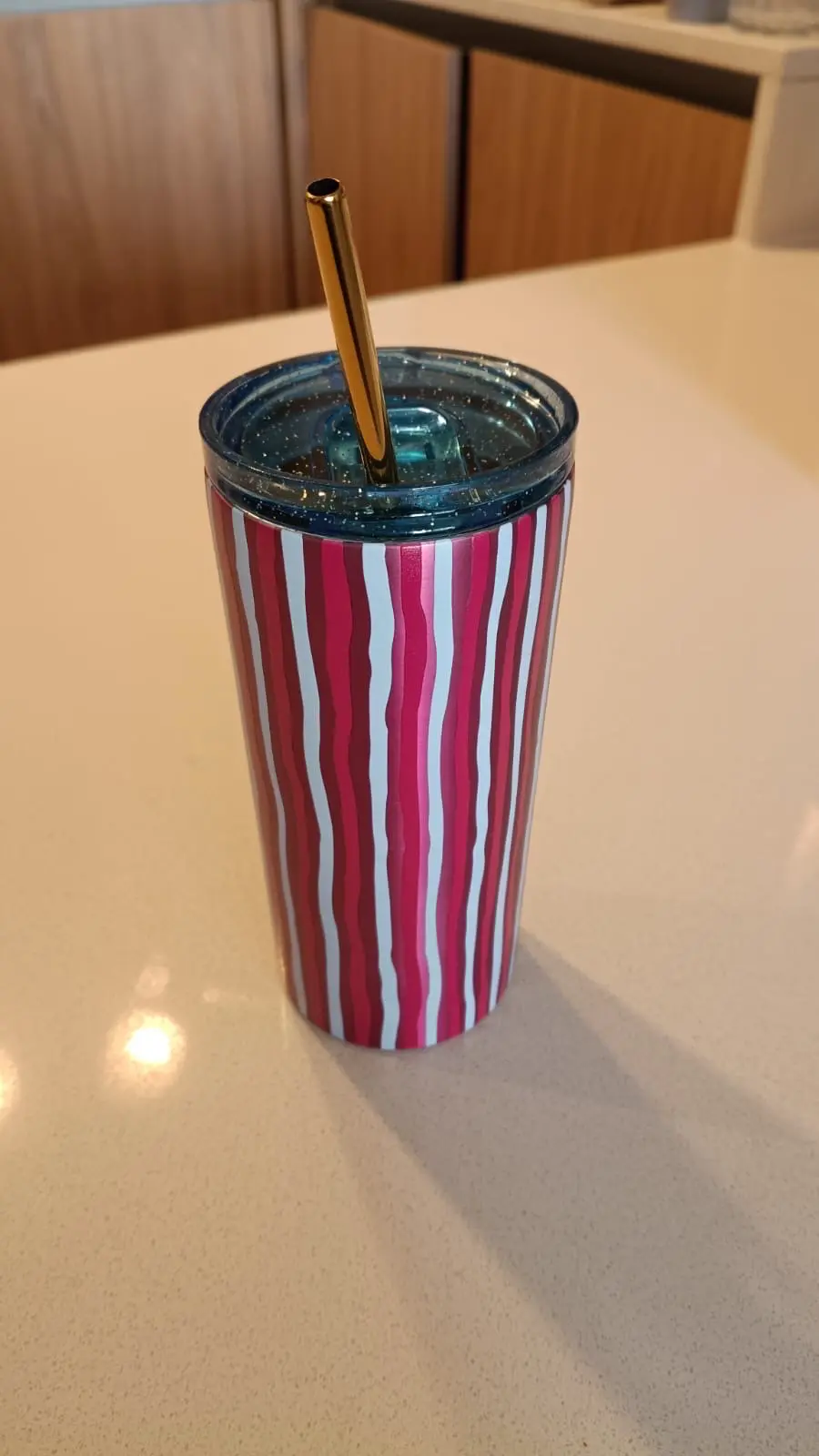 Vaso térmico rayado