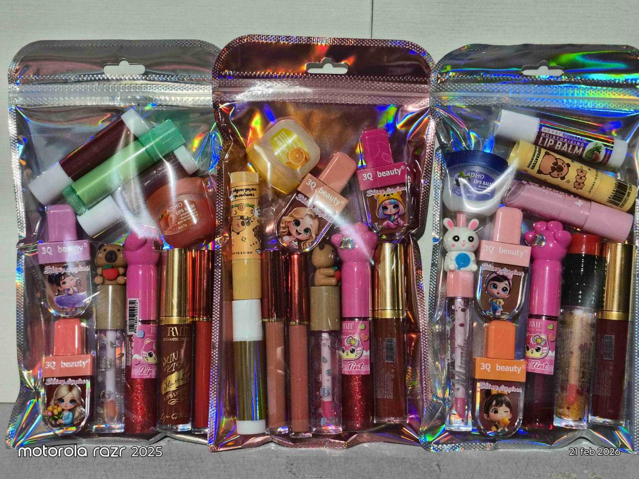 Set de brillos labiales variados 4 bolsas surtidas - miniatura 3