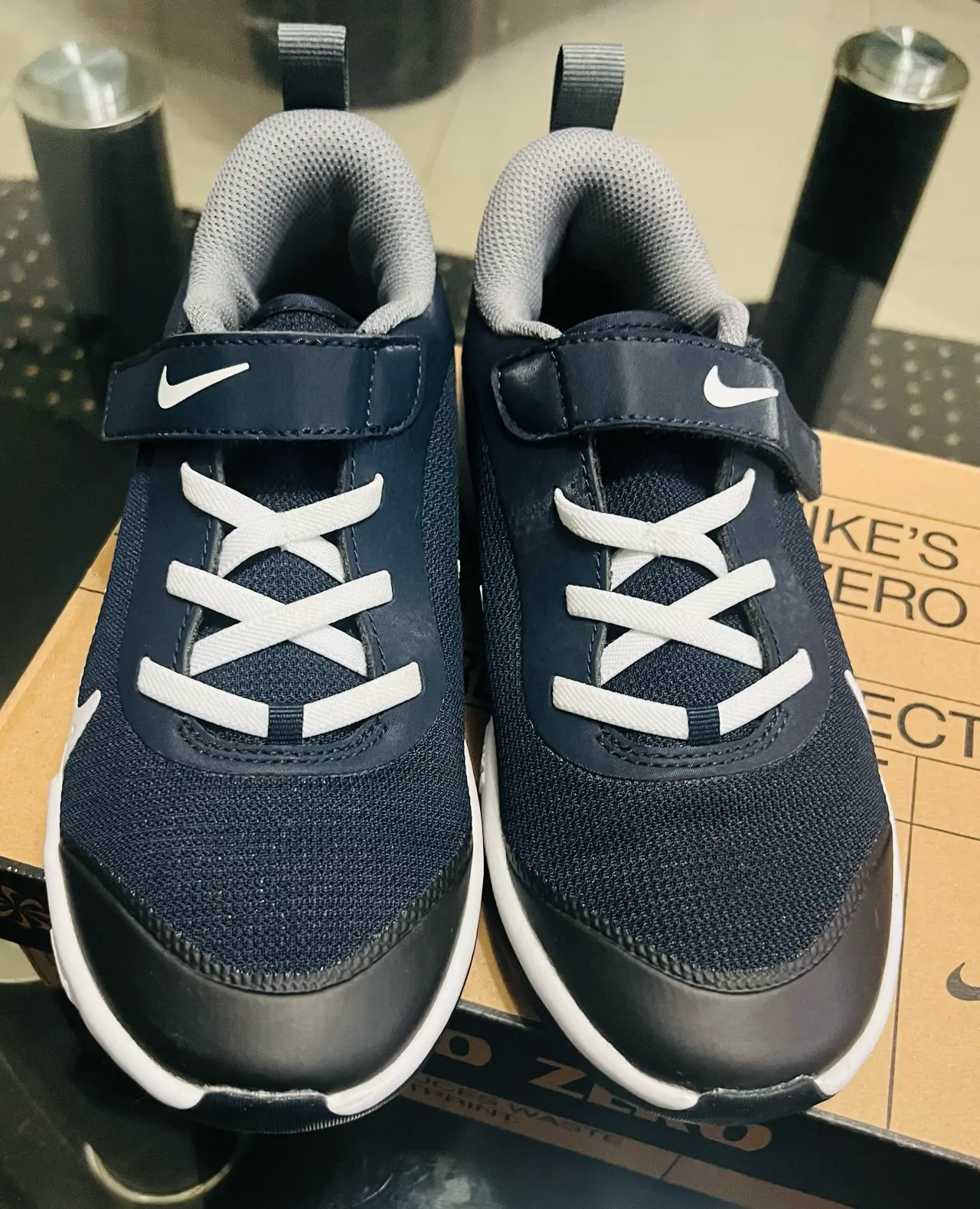 Zapatillas deportivas color azul Nike - miniatura 2