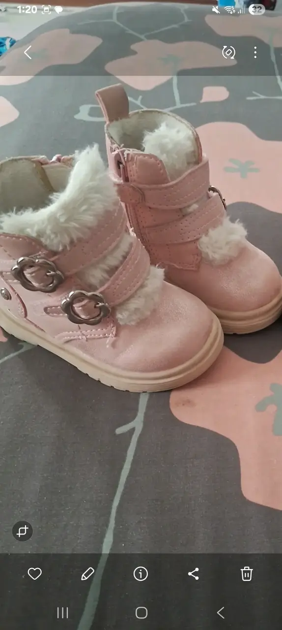 Botines rosados con forro de lana - miniatura 2