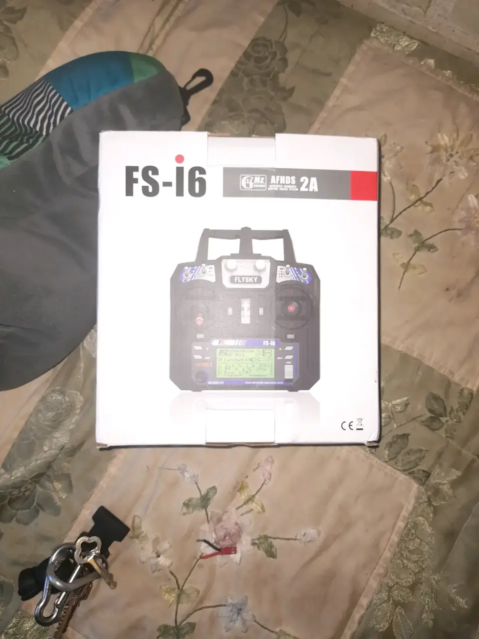 Control remoto Flysky FS-i6 - miniatura 3