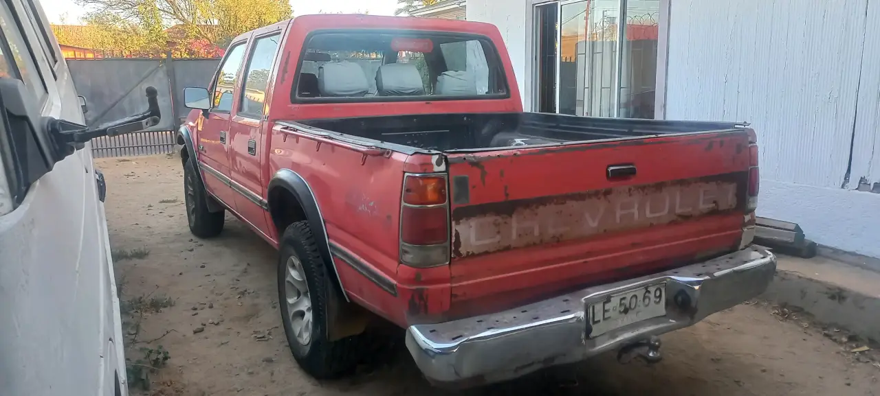 Chevrolet LUV DLX 2.3 4X4 1994 - miniatura 3