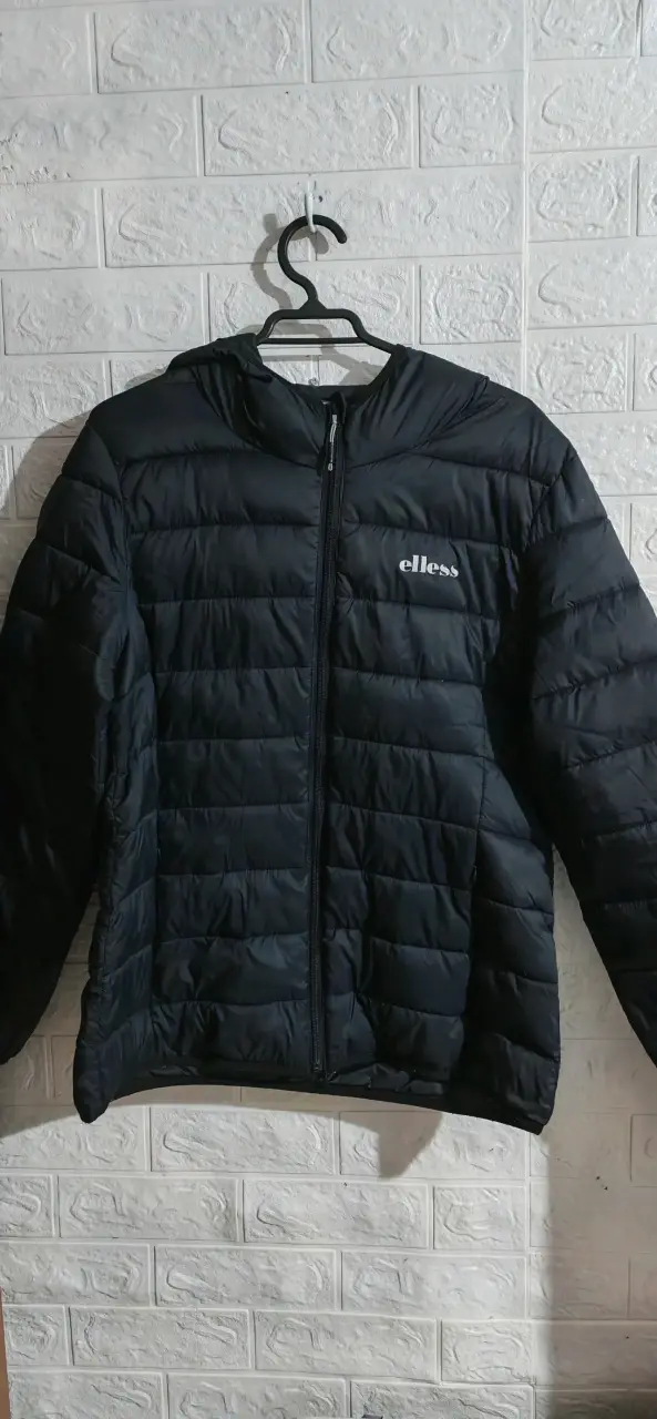Chaqueta acolchada negra Ellesse - miniatura 1