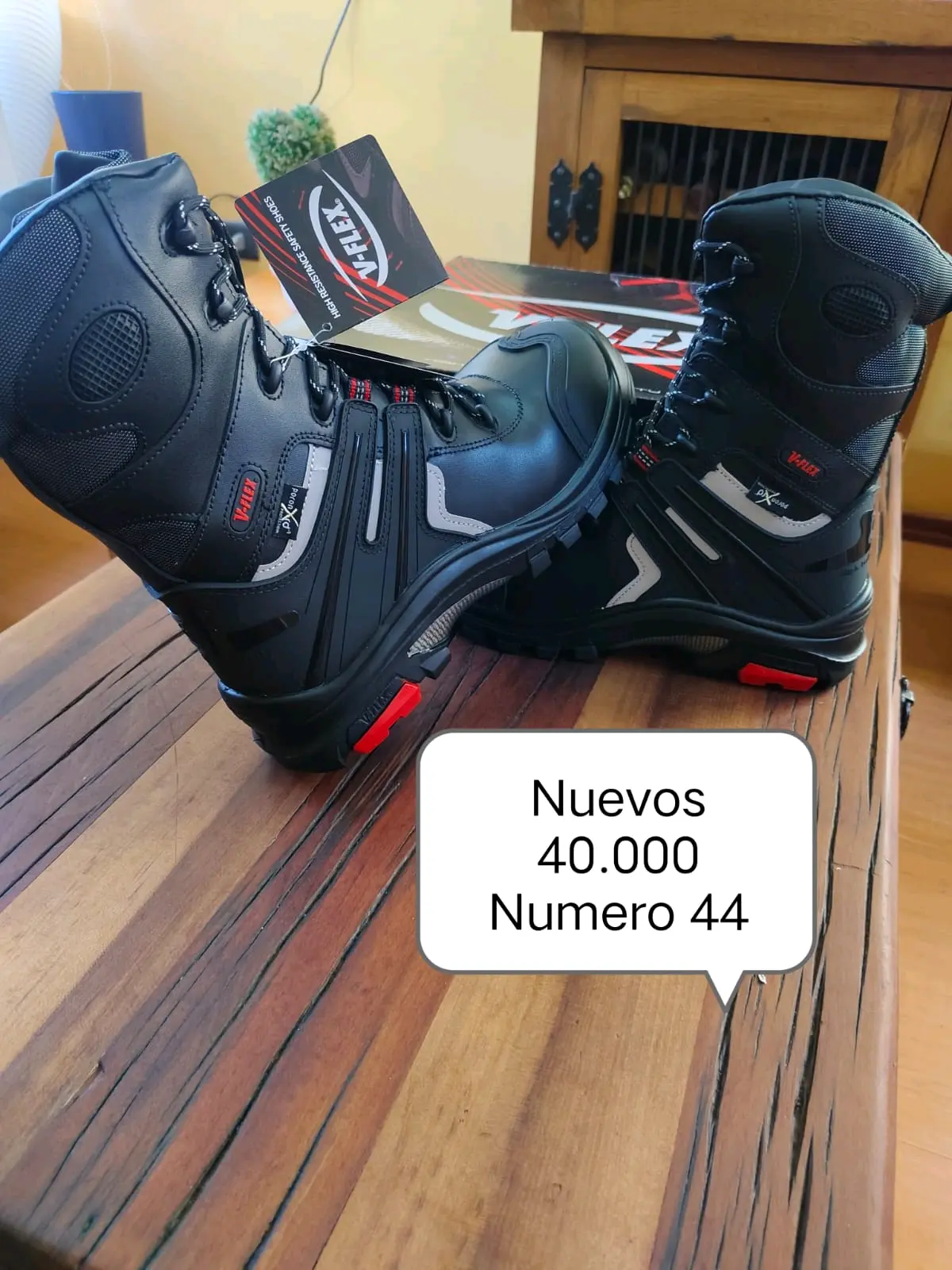 Botas de seguridad negras V-Flex nuevas