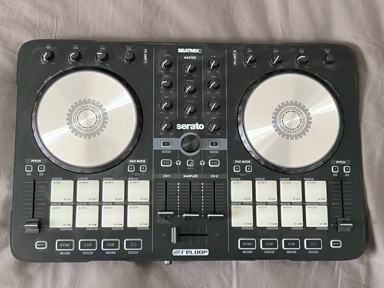 Controlador DJ Reloop Beatmix 2 - miniatura 1