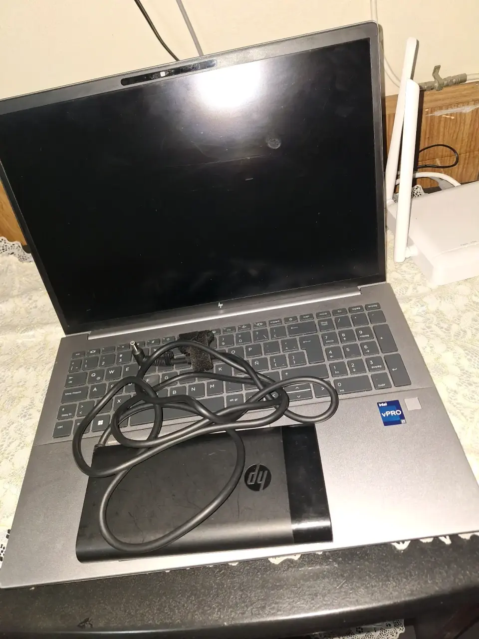 HP ZBook Fury 16 G10 – ¡Máxima Potencia Gamer y Pr - miniatura 1
