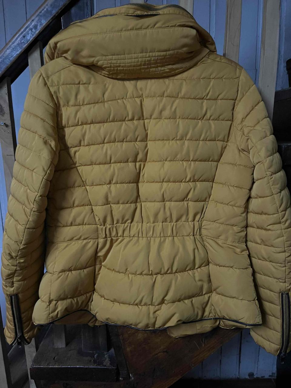 Chaqueta Zara amarillo acolchada - miniatura 3