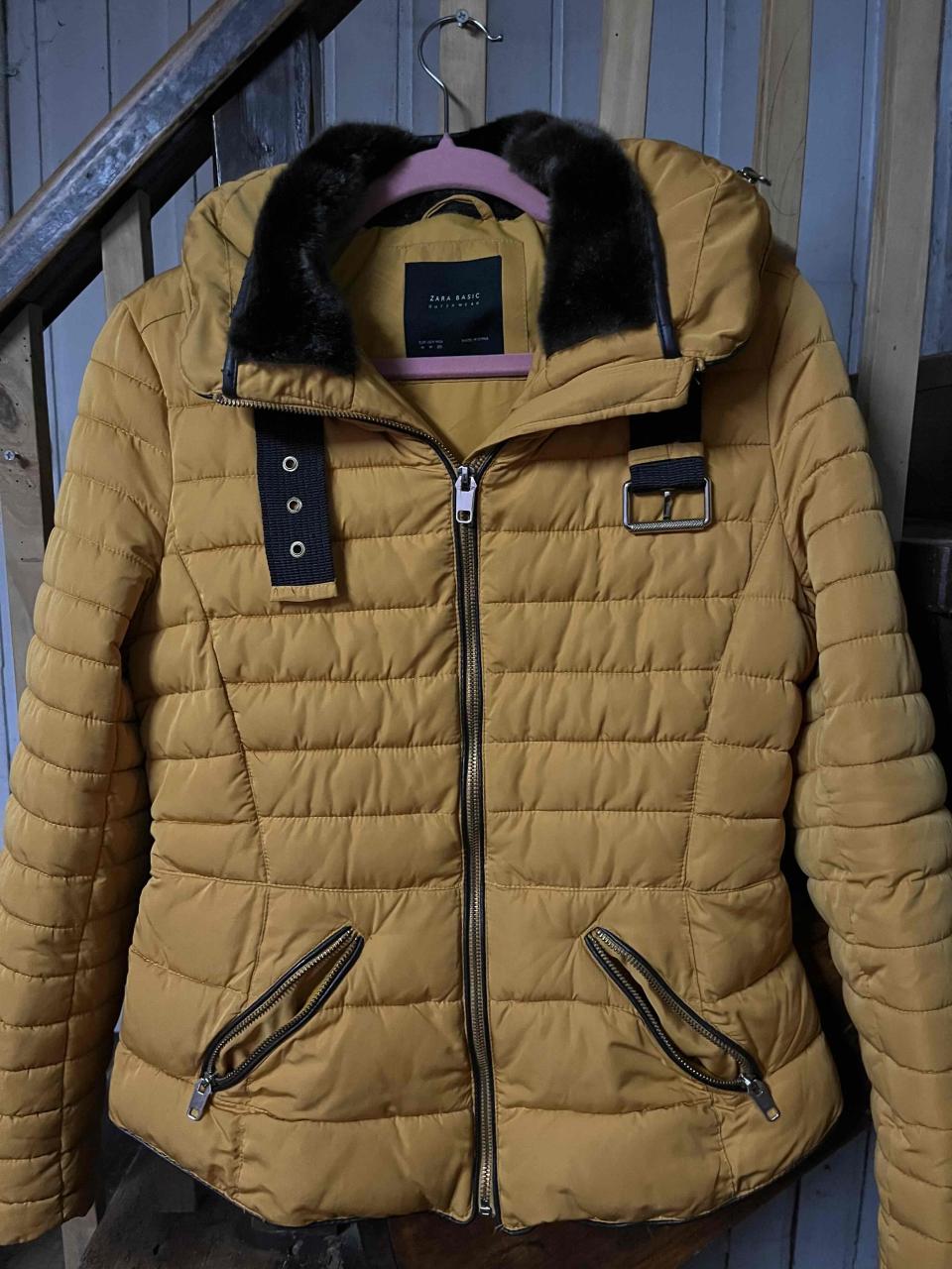 Chaqueta Zara amarillo acolchada - miniatura 4