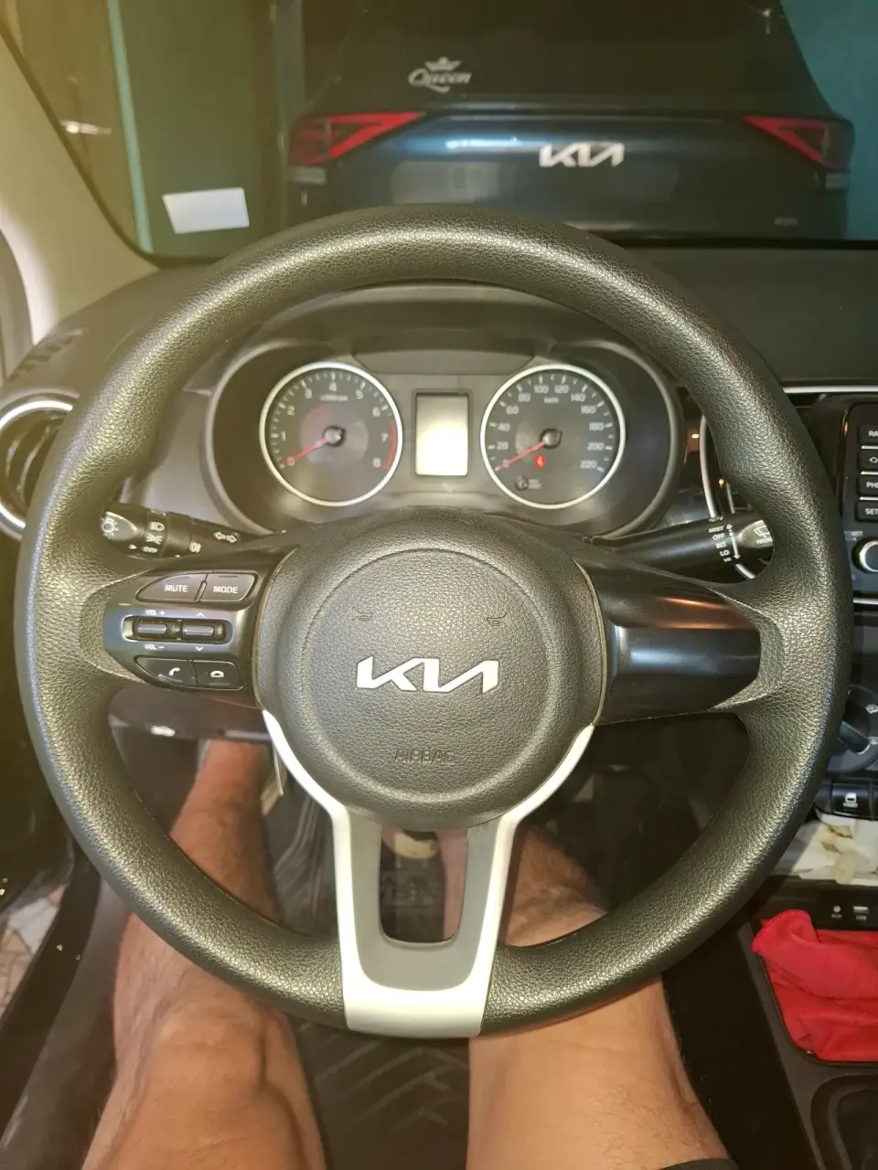 Funda para volante cosida a mano - miniatura 2