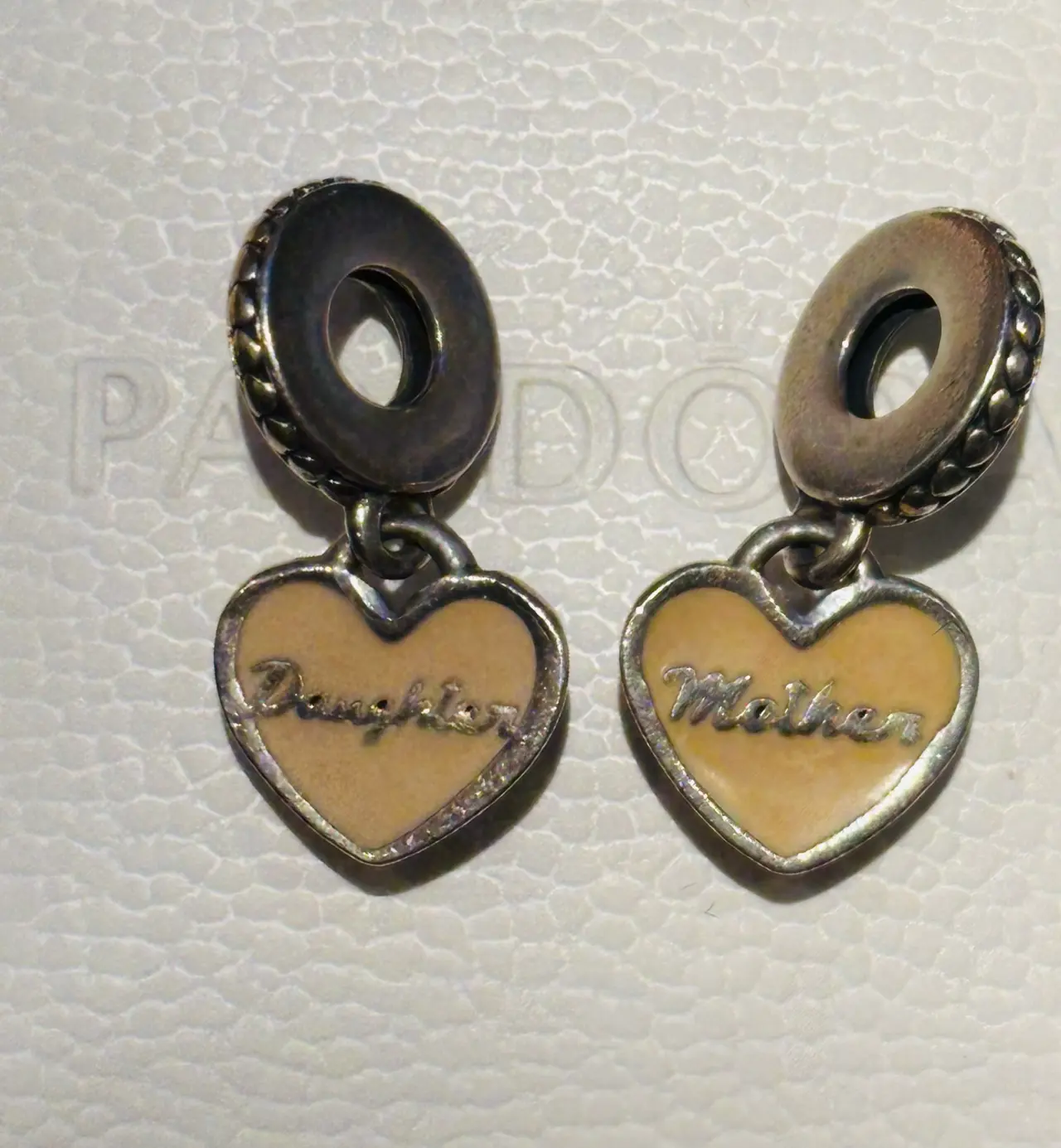 Charms de corazones madre e hija