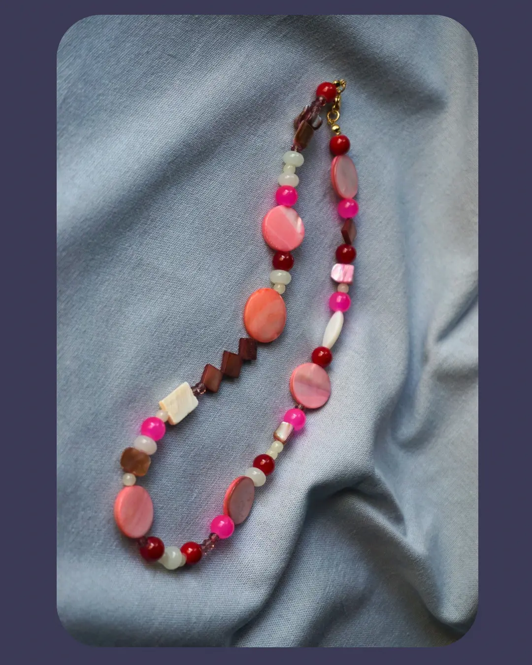 Collar colorido de cuentas hecho a mano - miniatura 3