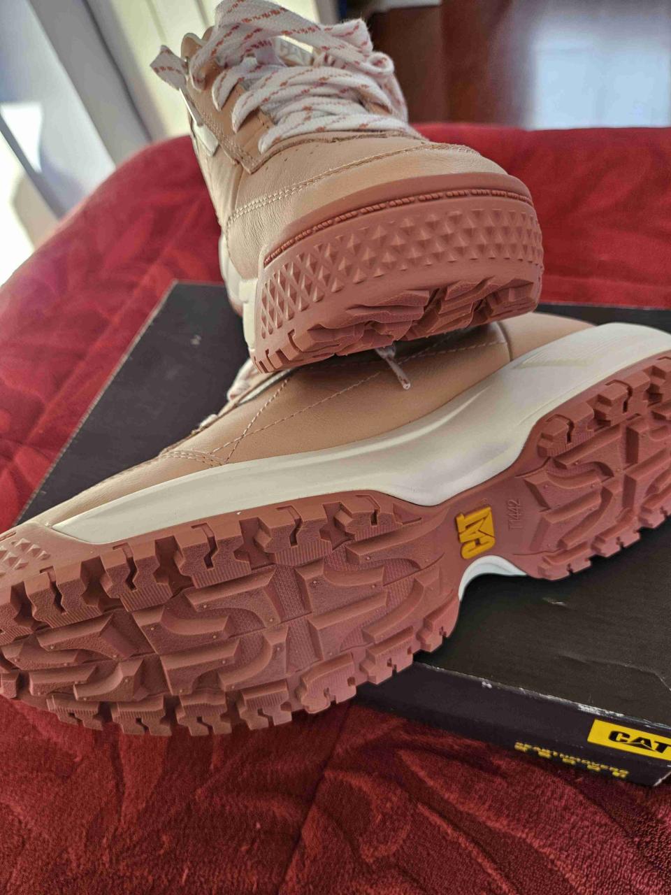 Zapatillas CAT rosadas para mujer - miniatura 4