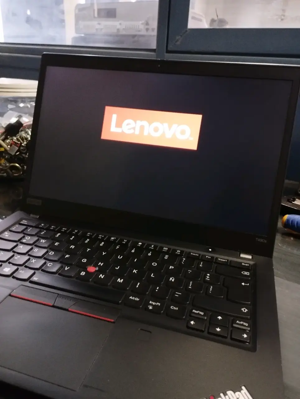 Notebook Lenovo ThinkPad - miniatura 1