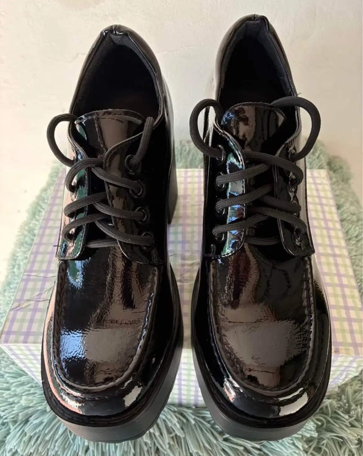 Zapatos de charol marca WEIDE - miniatura 2