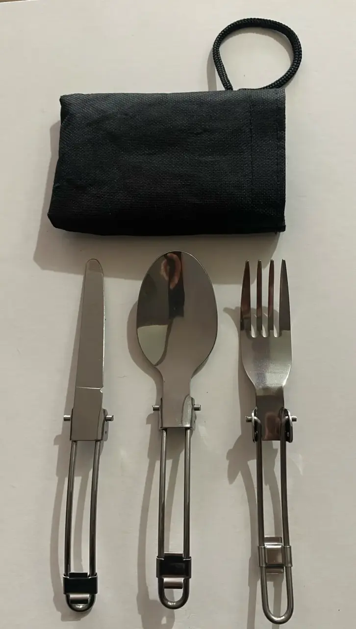 Set de cubiertos plegables con estuche - miniatura 1